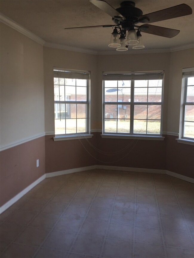 6005 Cedar Glenn Dr, Byram, MS 39272 - photo 5