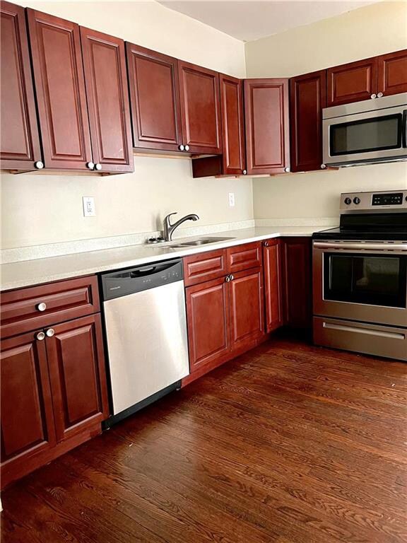 524 W Walnut St, Allentown, PA 18101 - photo 3