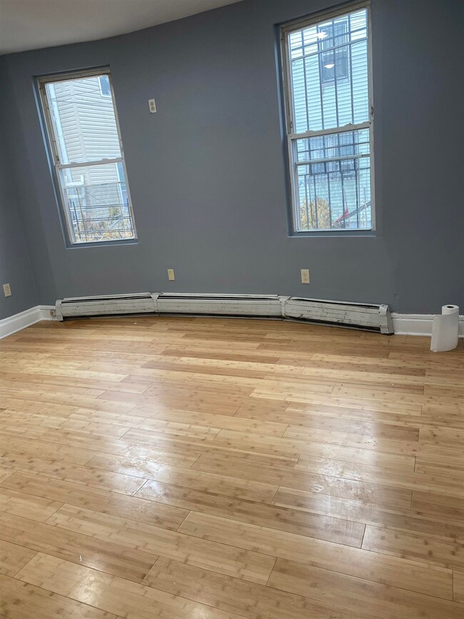 2274 John F. Kennedy Blvd, Jersey City, NJ 07304 - photo 7