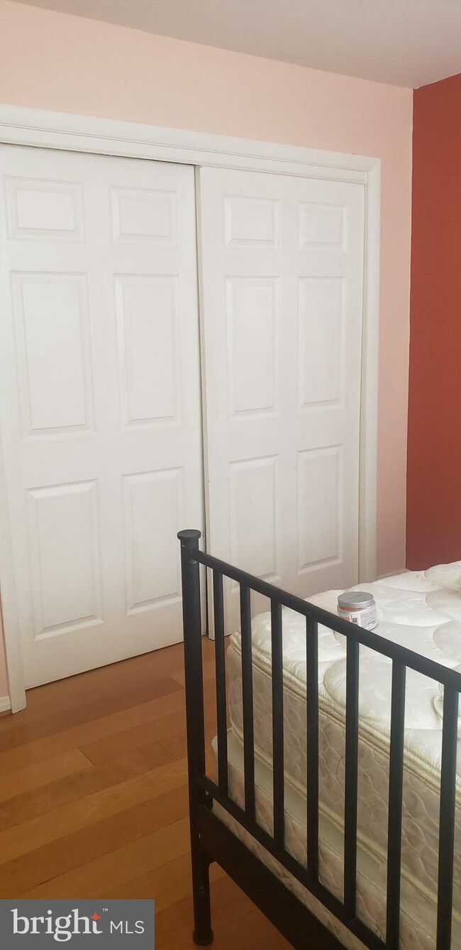 10722 West Dr unit 103, Fairfax, VA 22030 - photo 5