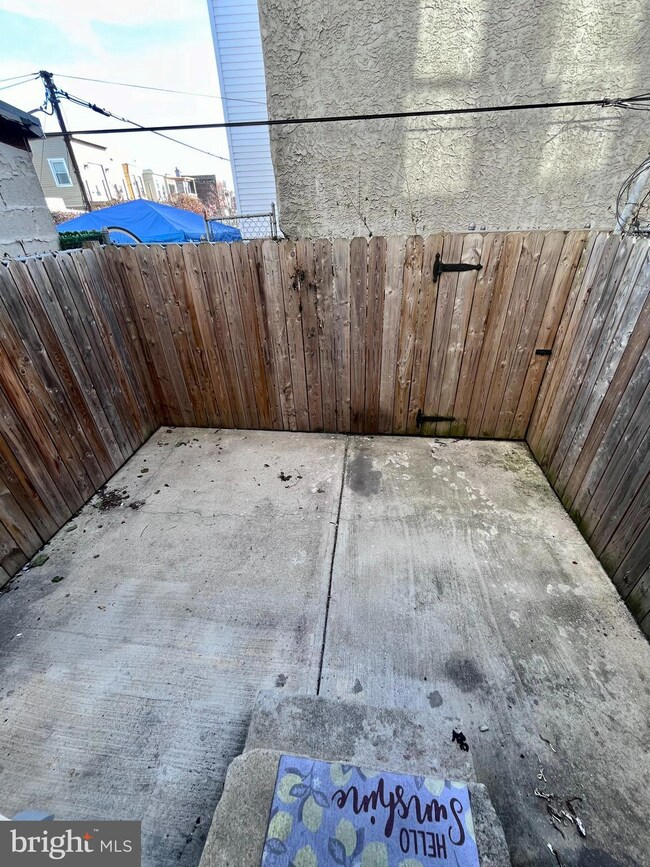 2653 Jasper St, Philadelphia, PA 19125 - photo 7