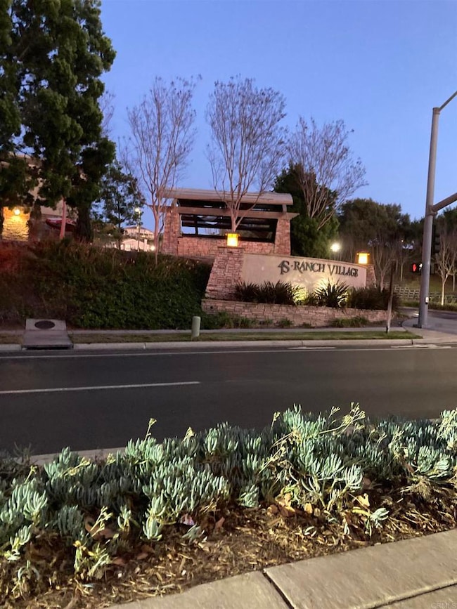 16941 Meadowlark Ridge Rd unit 1, San Diego, CA 92127 - photo 2