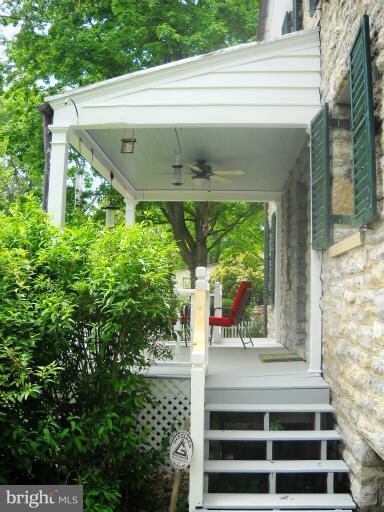 105 N Duke St, Shepherdstown, WV 25443 - photo 7