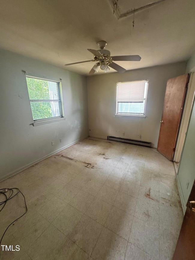 rear unit bedroom