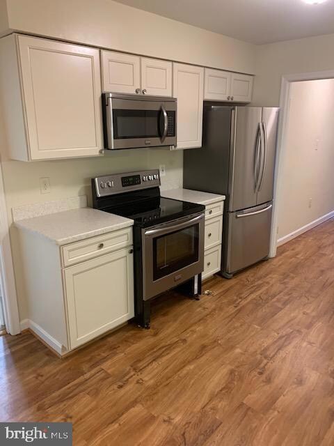 3029 Seven Oaks Place, Falls Church, VA 22042 - photo 4