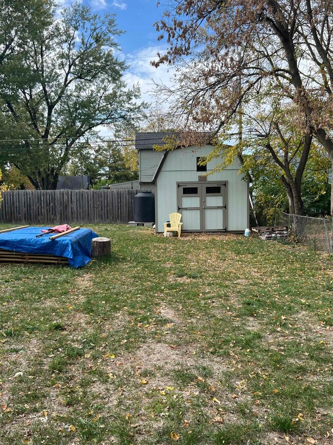 339 N Algonquin Ave, Columbus, OH 43204 - photo 3