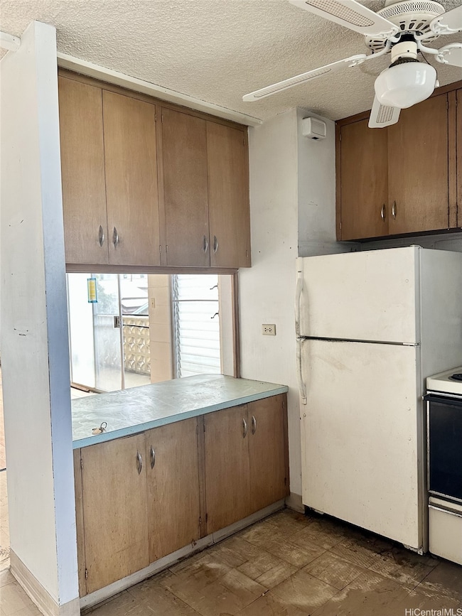 Maile Terrace unit A212, Honolulu, HI 96814 - photo 4