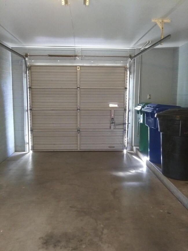 7 1 Car Garage