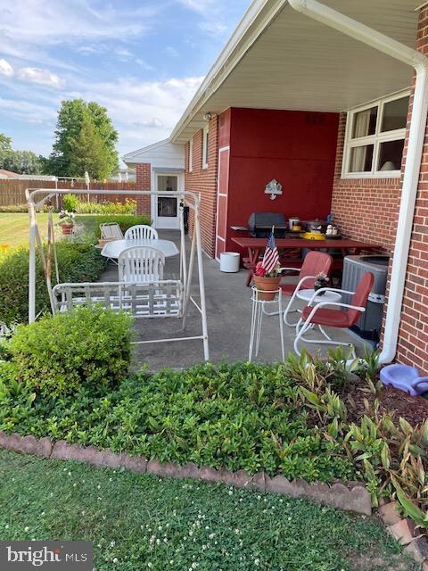 103 S Midfield Rd, Linthicum Heights, MD 21090 - photo 7