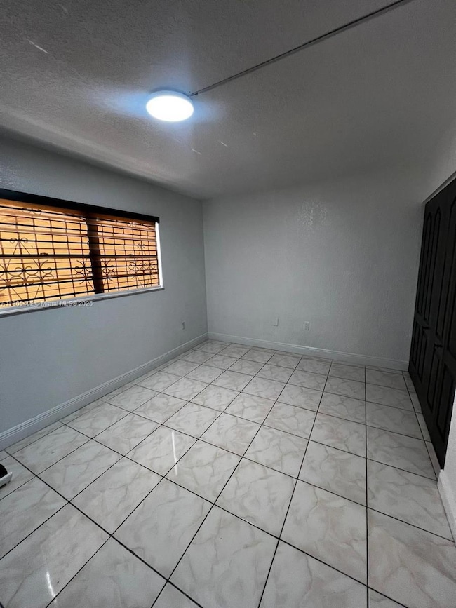 5625 W 17th Ave unit 701, Hialeah, FL 33012 - photo 2