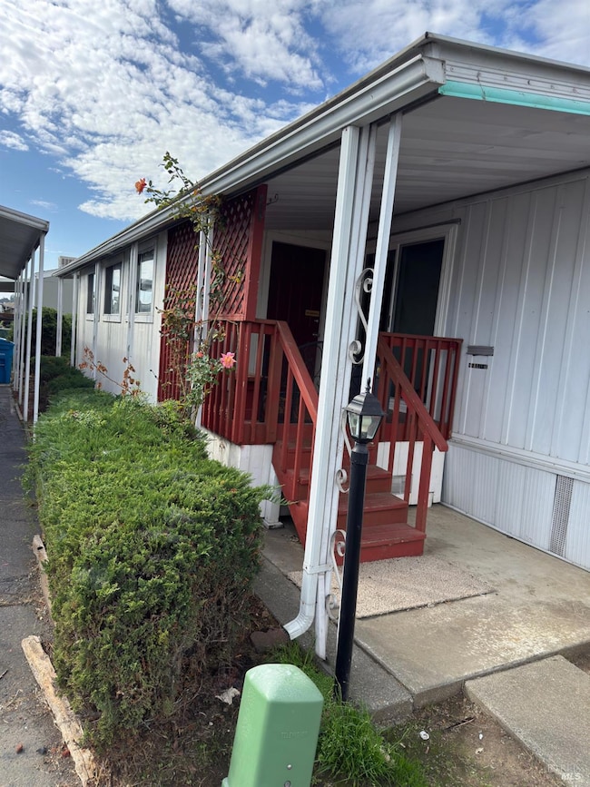 76 Heliotrope St, Vallejo, CA 94589 - photo 3