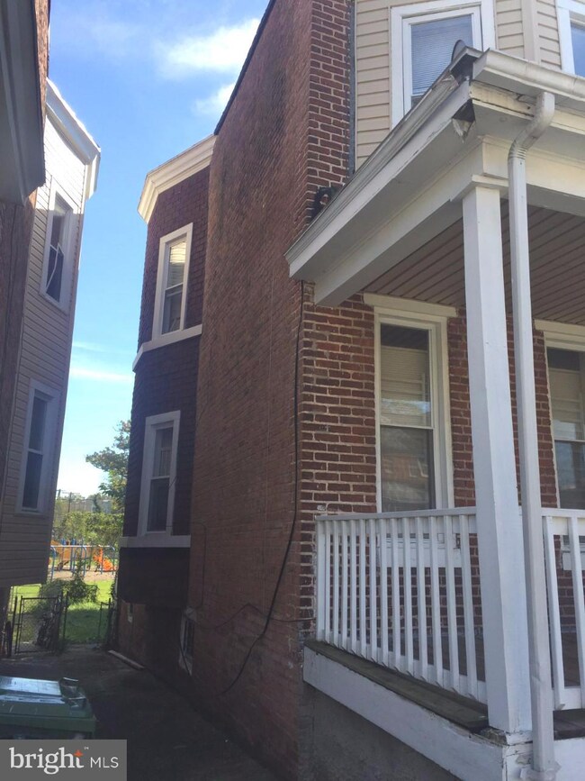5207 Craig Ave, Baltimore, MD 21212 - photo 4
