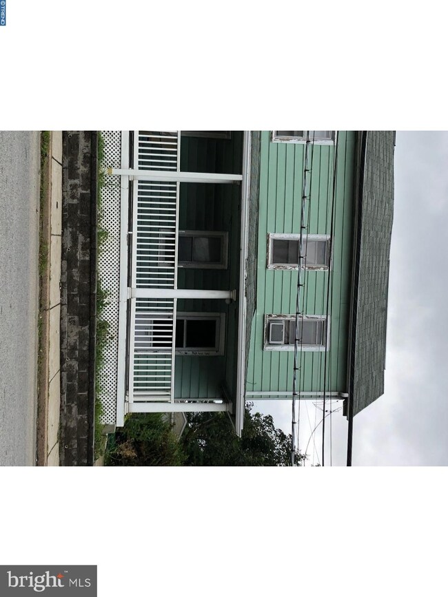 332 Fairview Rd, Woodlyn, PA 19094 - photo 2