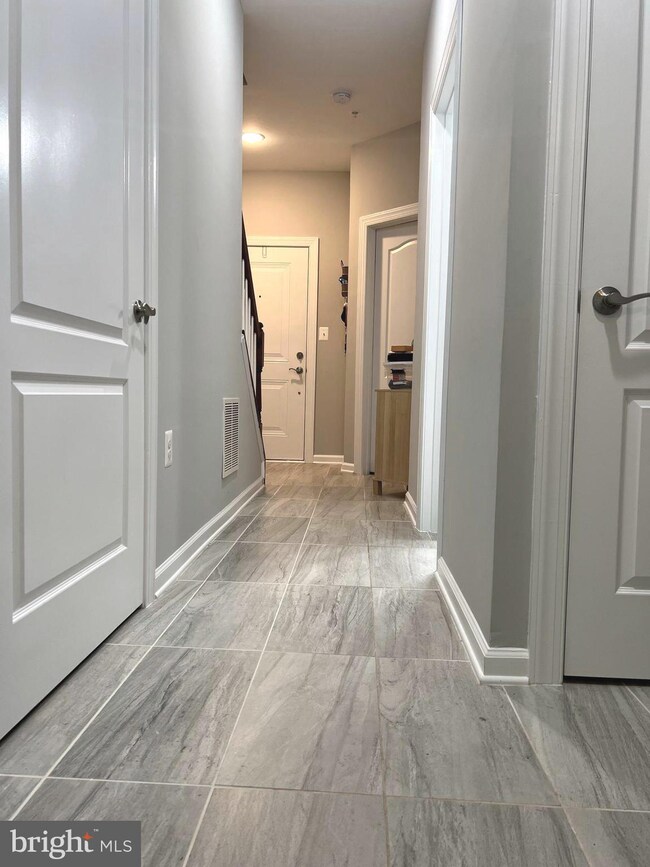 7392 Riding Meadow Way, Manassas, VA 20111 - photo 5