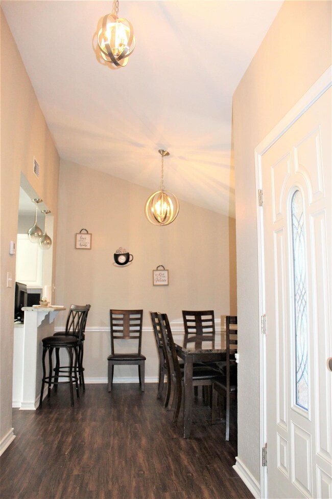 132 Presidio Place, Wake Village, TX 75501 - photo 6