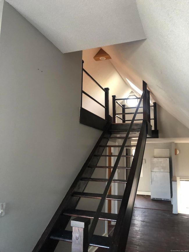 85 Goodwill Ave, Meriden, CT 06451 - photo 2