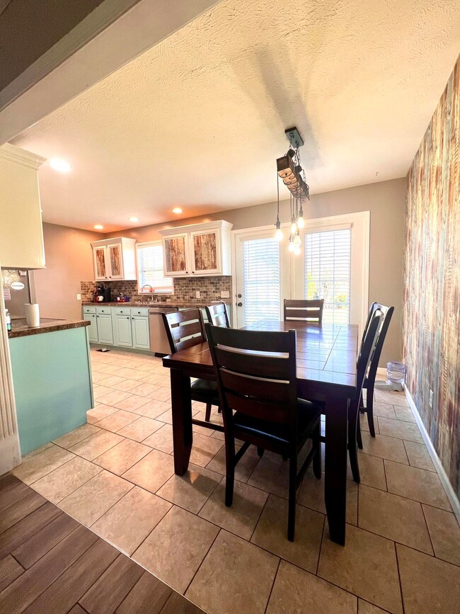 1529 Normans Camp Rd, Harrodsburg, KY 40330 - photo 5