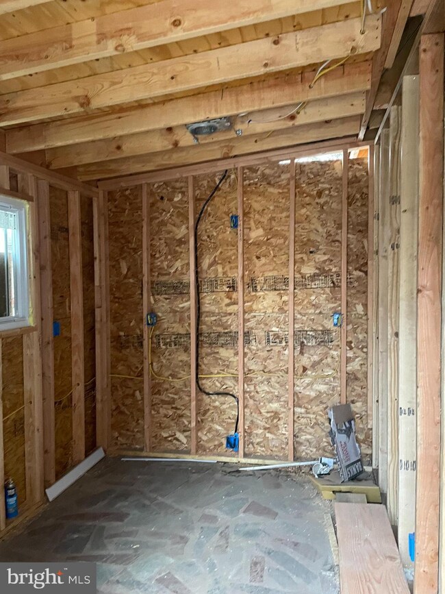 3002 Tuckahoe Rd, Camden, NJ 08104 - photo 5