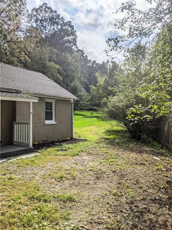 1046 S 10th St, Emmaus, PA 18049 - photo 2