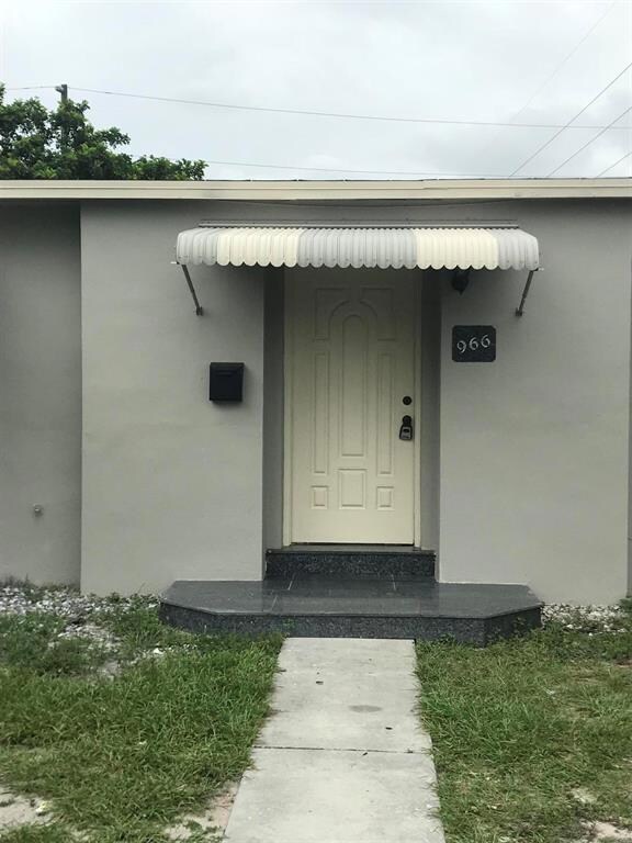 966 32nd St, West Palm Beach, FL 33407 - photo 5