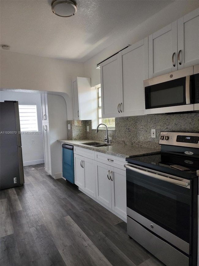 1250 NW 55th St unit None, Miami, FL 33142 - photo 6