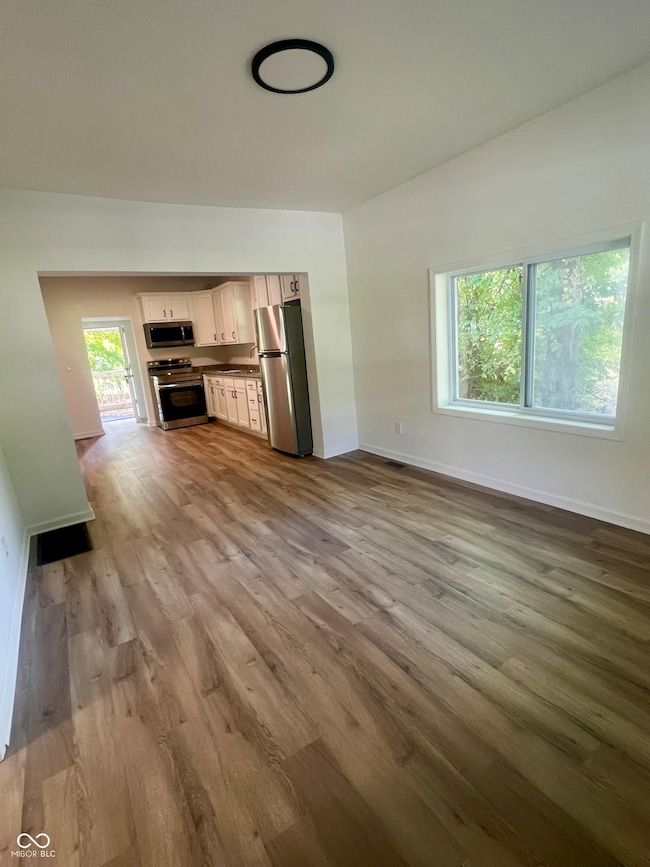 500 W 2nd St, Veedersburg, IN 47987 - photo 7