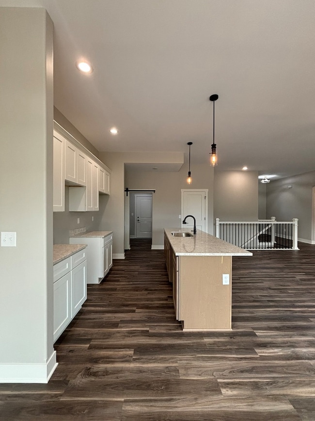 2828 3 Forks Rd, Belvidere, IL 61008 - photo 7