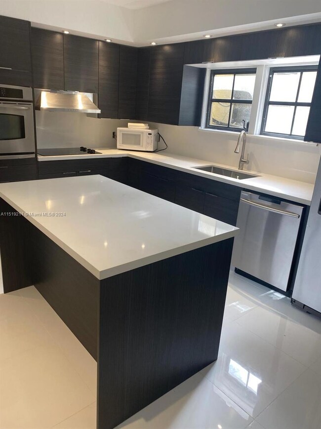 8900 NE 1st Ave unit 1, El Portal, FL 33138 - photo 4