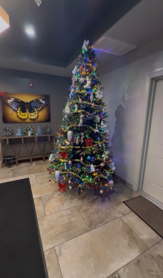 304 Broadway unit 206, Bayonne, NJ 07002 - photo 2