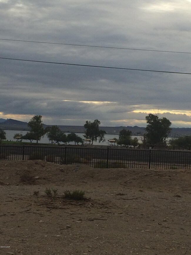 151 London Bridge Rd, Lake Havasu City, AZ 86403 - photo 4