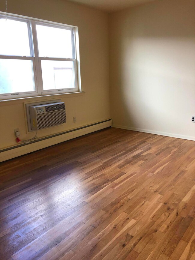 600 Jefferson Ave unit 6, Avon By the Sea, NJ 07717 - photo 7