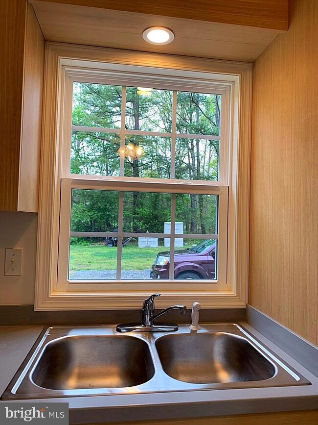 22129 Indian Bridge Rd, California, MD 20619 - photo 6