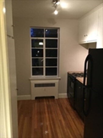 93 Strathmore Rd unit 10, Brighton, MA 02135 - photo 5