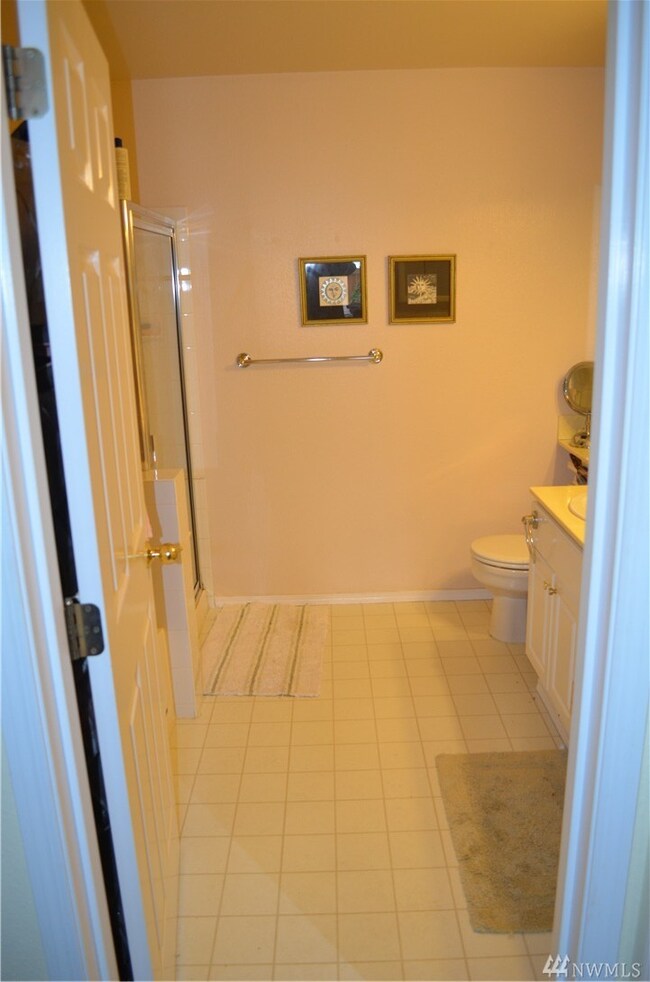 5008 Freeport Ln unit A, Mukilteo, WA 98275 - photo 5