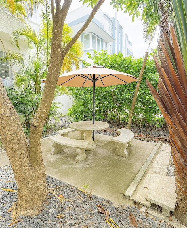 1211 Pennsylvania Ave unit B1, Miami Beach, FL 33139 - photo 3