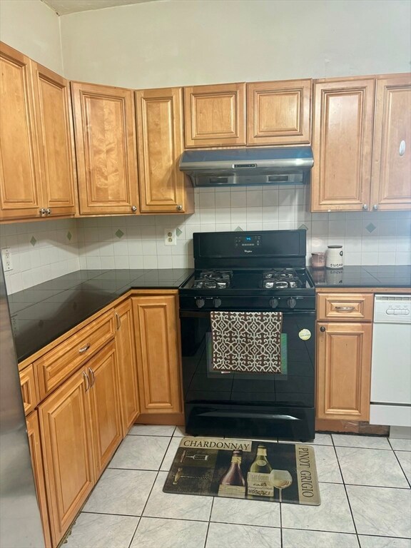 35 Stoneland Rd unit 1, Worcester, MA 01603 - photo 4