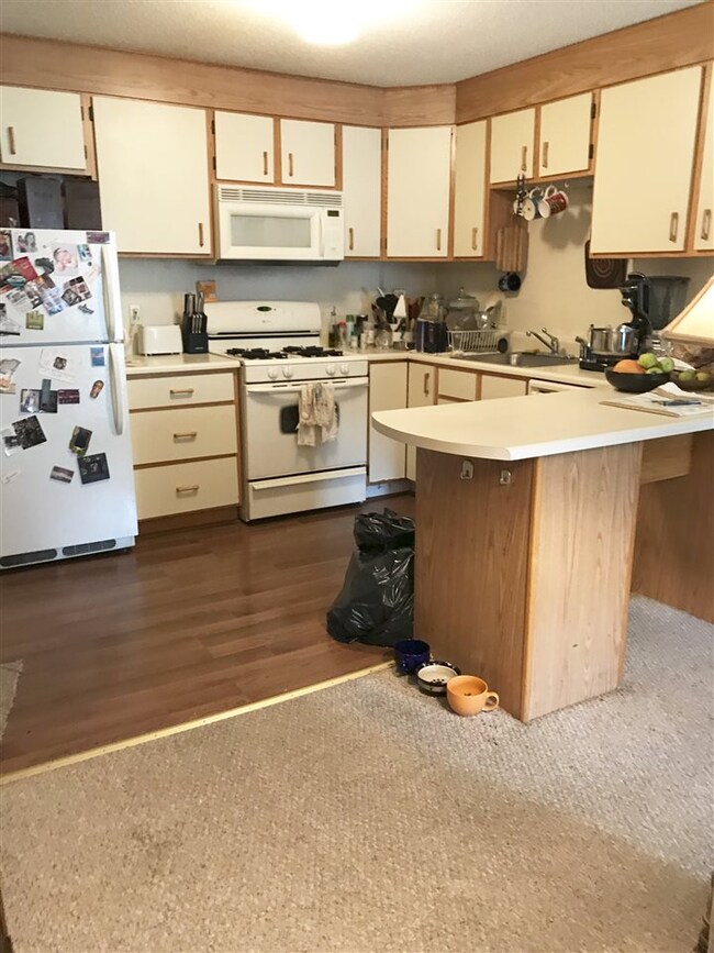 4 New Haven Dr unit UF202, Nashua, NH 03063 - photo 7