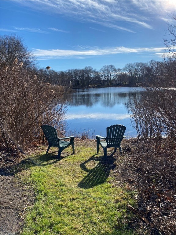 114 Pettaquamscutt Lake Rd, Saunderstown, RI 02874 - photo 2