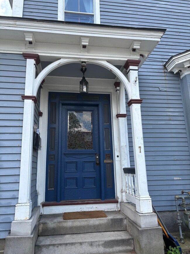 7 Summer St unit 3, Nashua, NH 03064 - photo 6