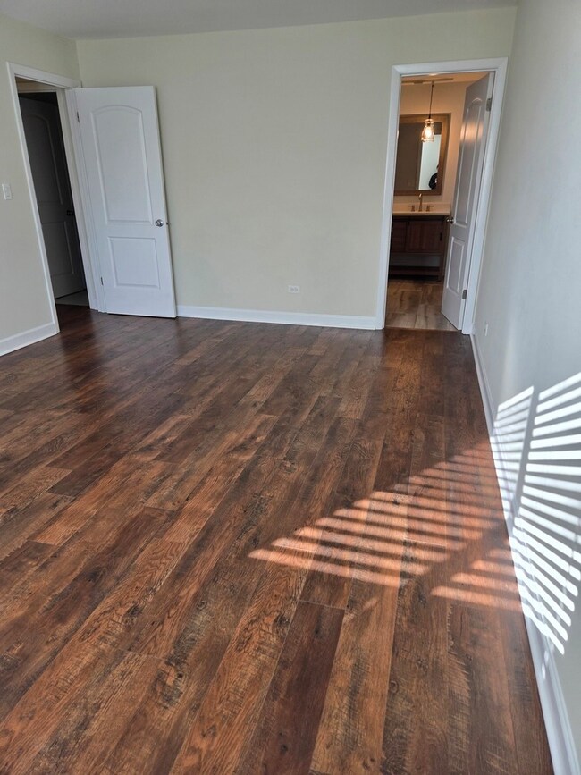 1108 Castilian Ct unit E268, Glenview, IL 60025 - photo 7