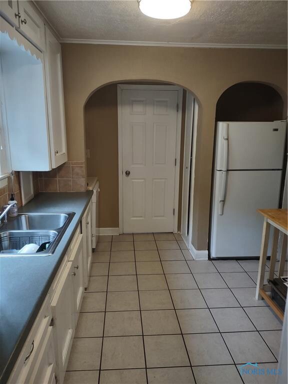 2118 Loxley Rd, Toledo, OH 43613 - photo 6