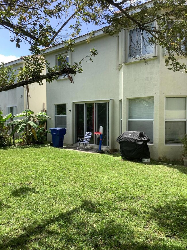 1224 Rosegate Blvd, Riviera Beach, FL 33404 - photo 5