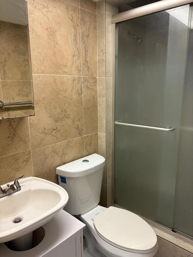 31 SW 10th St unit 1, Dania, FL 33004 - photo 6