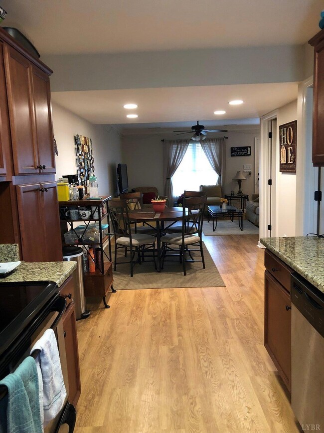 157 Old Tavern Cir, Lynchburg, VA 24501 - photo 6