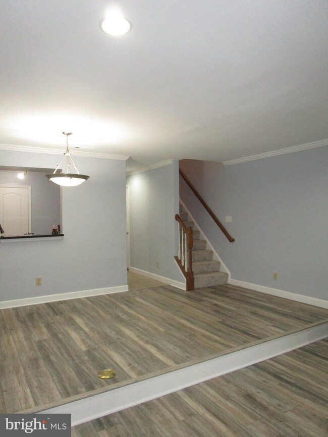 3816 Chesterwood Dr, Silver Spring, MD 20906 - photo 4