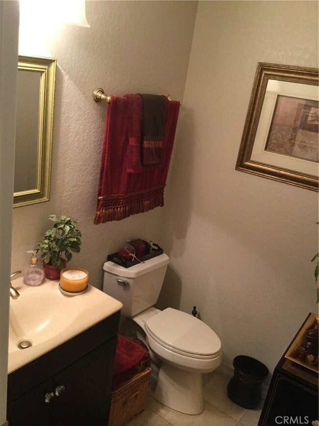 9903 Cedar St unit 4, Bellflower, CA 90706 - photo 5