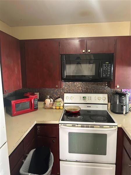 2801 Anthony Dr, Tampa, FL 33619 - photo 5