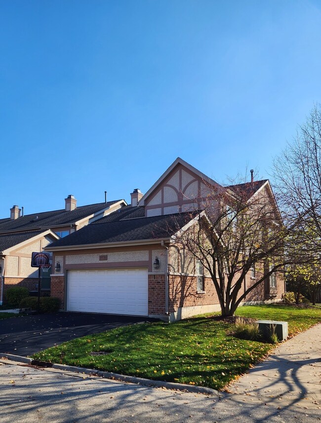 1970 Beaumont Place, Northbrook, IL 60062 - photo 2