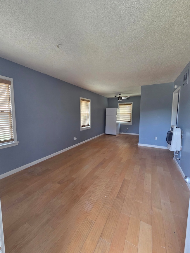 3166 Winslow Rd, Memphis, TN 38109 - photo 4