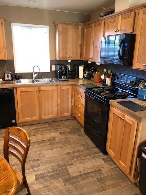 4B025CFA-C796-43C9-8CF6-6653C0CAD4E7